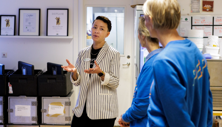 Norlandia Förksolor Pärlan, Emira
